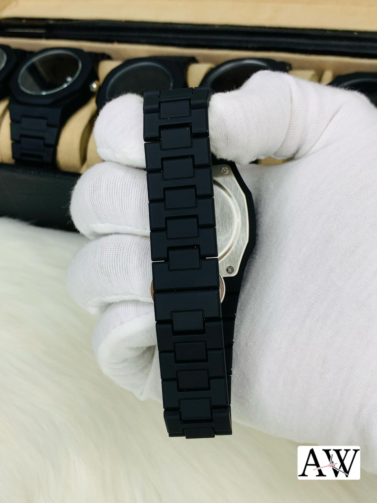 Premium Aura Fiber With Date Working | Lightweight Arabic Dial Watch